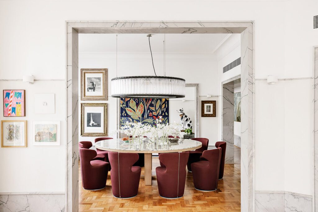 David Bastos: pórticos e rodapés feitos em mármore Rafaello