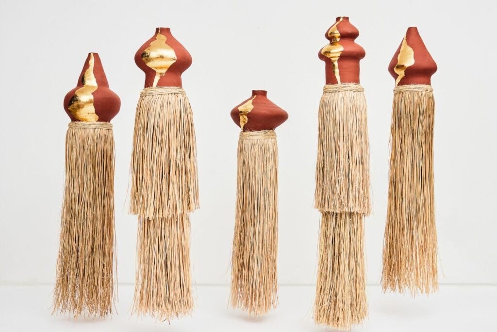 Peças de design em Escultura Pendente Atotô de Pedro Galaso